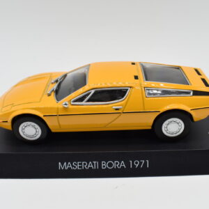 Modellino auto scala 1:43 Maserati bora diecast modellismo da collezione