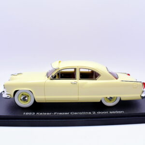 Modellino auto scala 1:43 kaiser frazer carolina 2 door sedan esval diecast modellismo statico