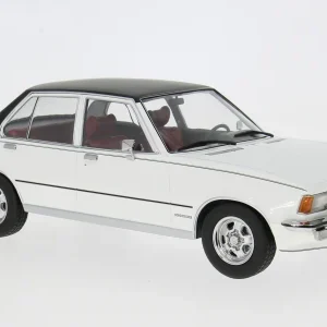 Modellino auto scala 1:18 OPEL COMMODORE B 1972 WHITE modellismo statico