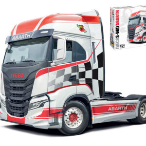 Modellino camion kit di montaggio Italeri IVECO S-WAY ABARTH (SHOW TRUCK) KIT 1:24 modellismo