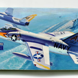 Modellini aerei militari model kit montaggio GRUMMAN F11F-1 TIGER hasegawa scala 1:72 modellismo