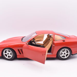 Modellino auto scala 1:24 Ferrari 550 maranello Burago modellismo statico da collezione
