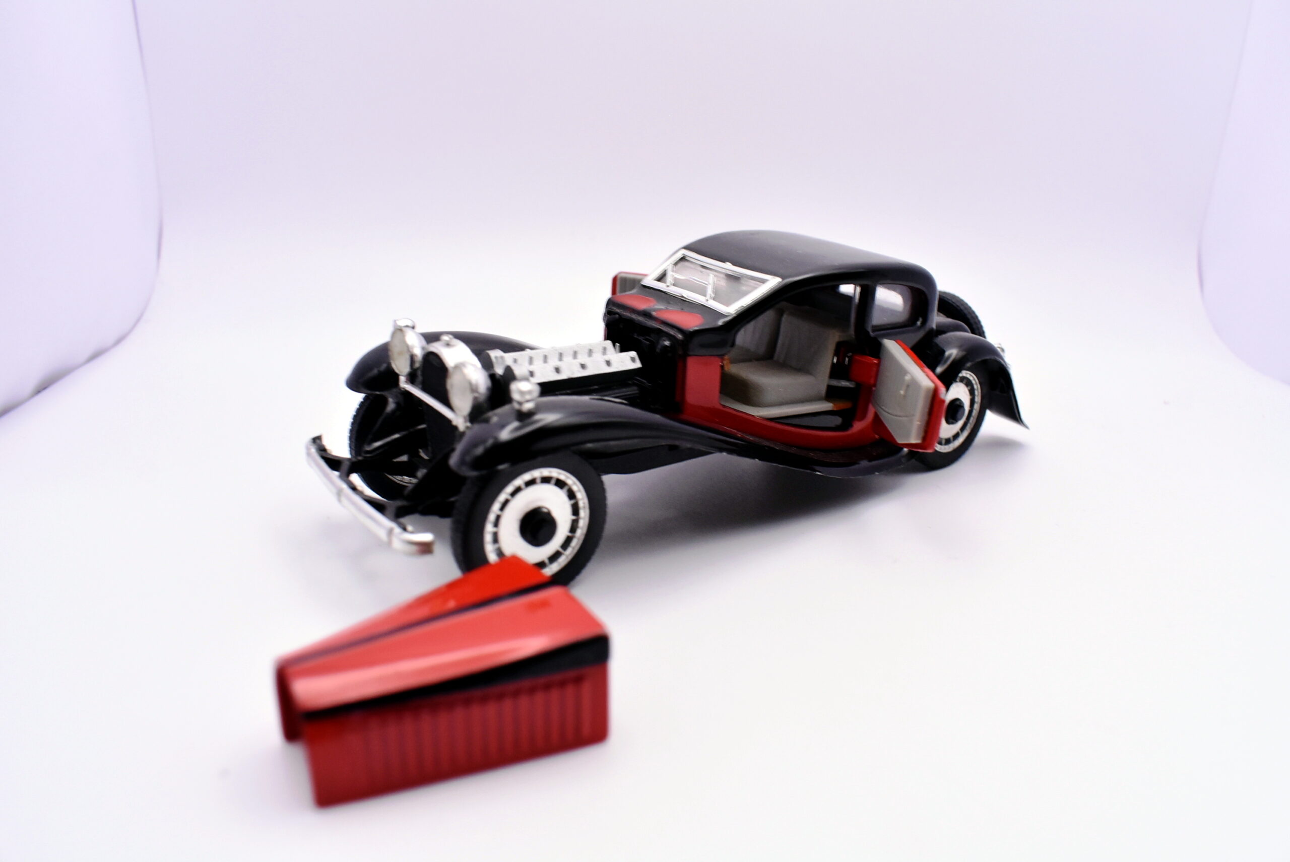 Modellino auto scala 1:43 bugatti t50 Rio diecast modellismo statico usati - Image 4