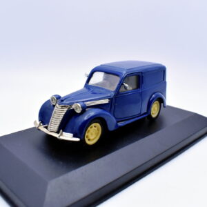 Modellino auto scala 1:43 fiat 1100 Brumm diecast modellismo statico