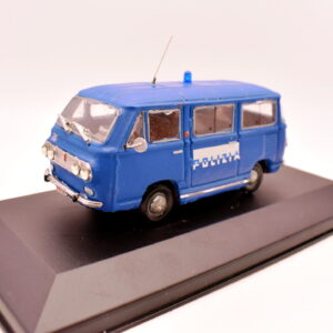 Modellino auto scala 1:43 FIAT 850 POLIZIA diecast collezione modellismo asta