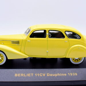 Modellino auto scala 1:43 berliet 11CV dauphine diecast modellismo ixo
