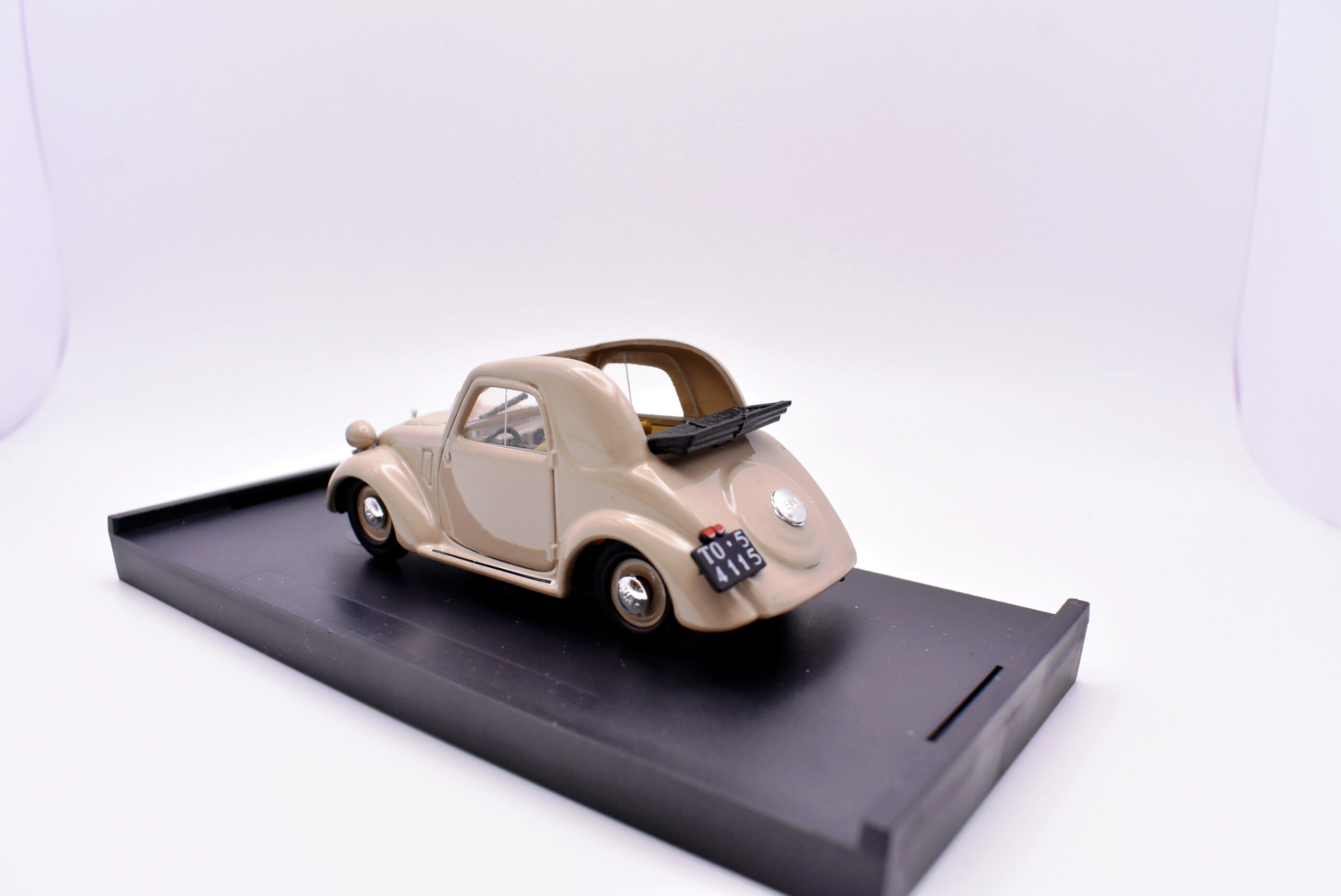 Modellino auto scala 1:43 fiat 500 topolino diecast modellismo collezione brumm - Image 4