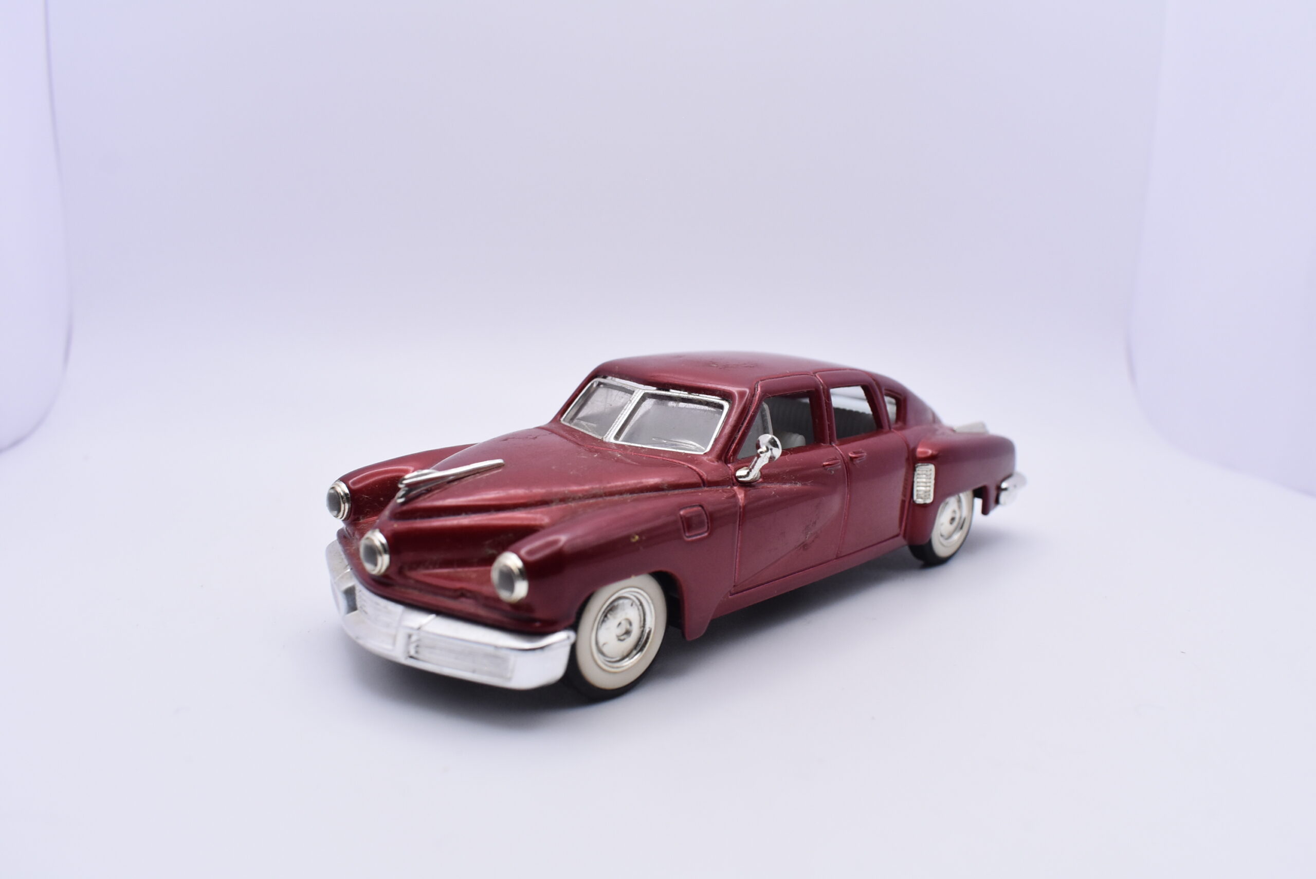 Modellino auto scala 1:43 tucker 1948 road signature diecast modellismo statico - Image 2