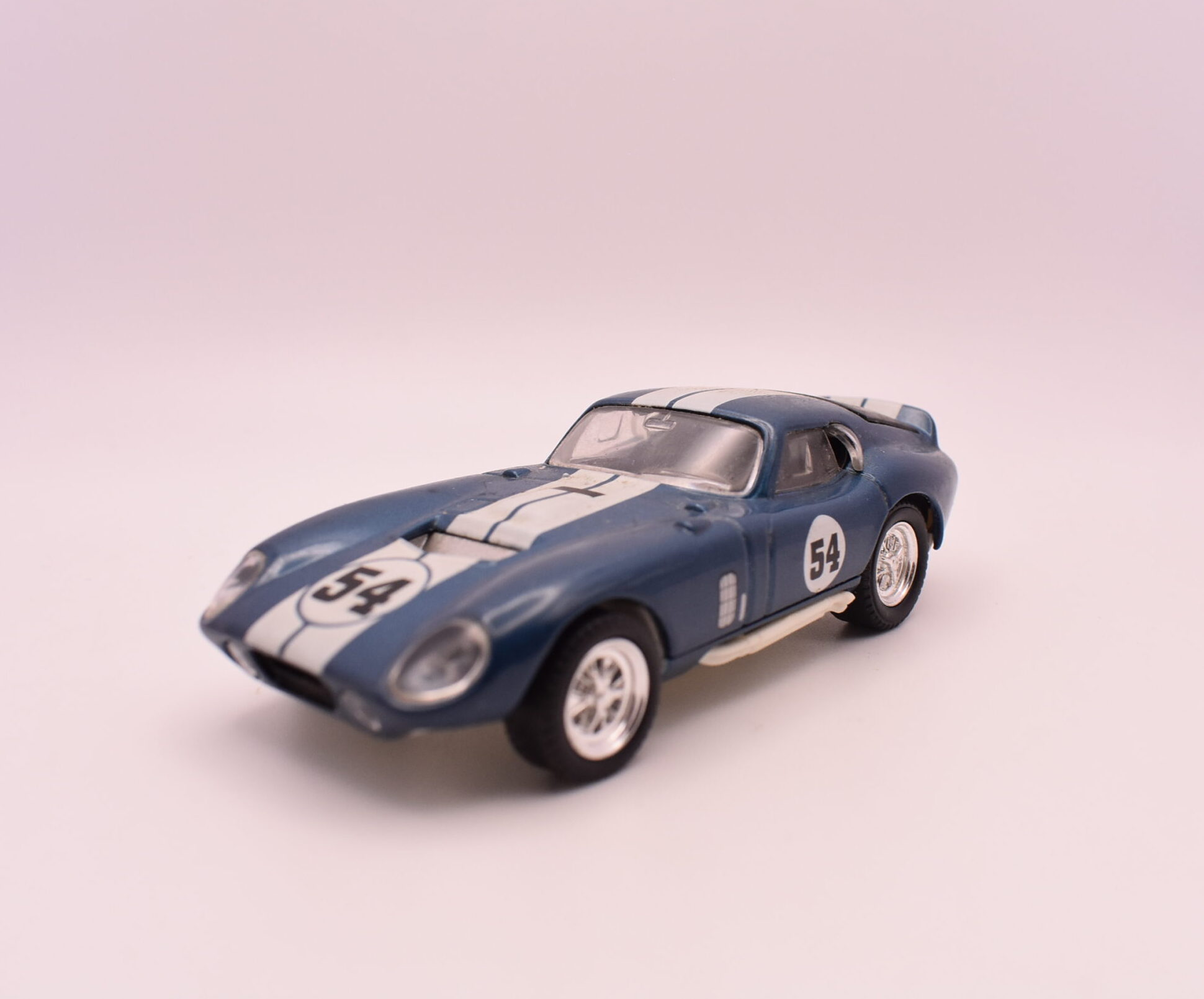 Modellino auto scala 1:43 shelby cobra daytona coupe road signature diecast modellismo statico