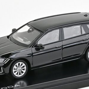 Modellino auto scala 1:43 SKODA SUPERB IV COMBI 2023 diecast modellismo statico
