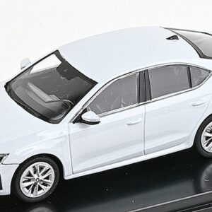 Modellino auto scala 1:43 SKODA OCTAVIA IV FL 2024 diecast modellismo statico