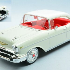Modellino auto scala 1:18 CHEVROLET BEL AIR COUPE 1957 diecast modellismo statico