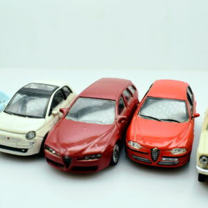 Lotto stock Modellini auto asta scala P 1:43 diecast modellismo da collezione