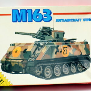 Modellino model kit montaggio carri armati tank M163 esci scala 1:72 modellismo