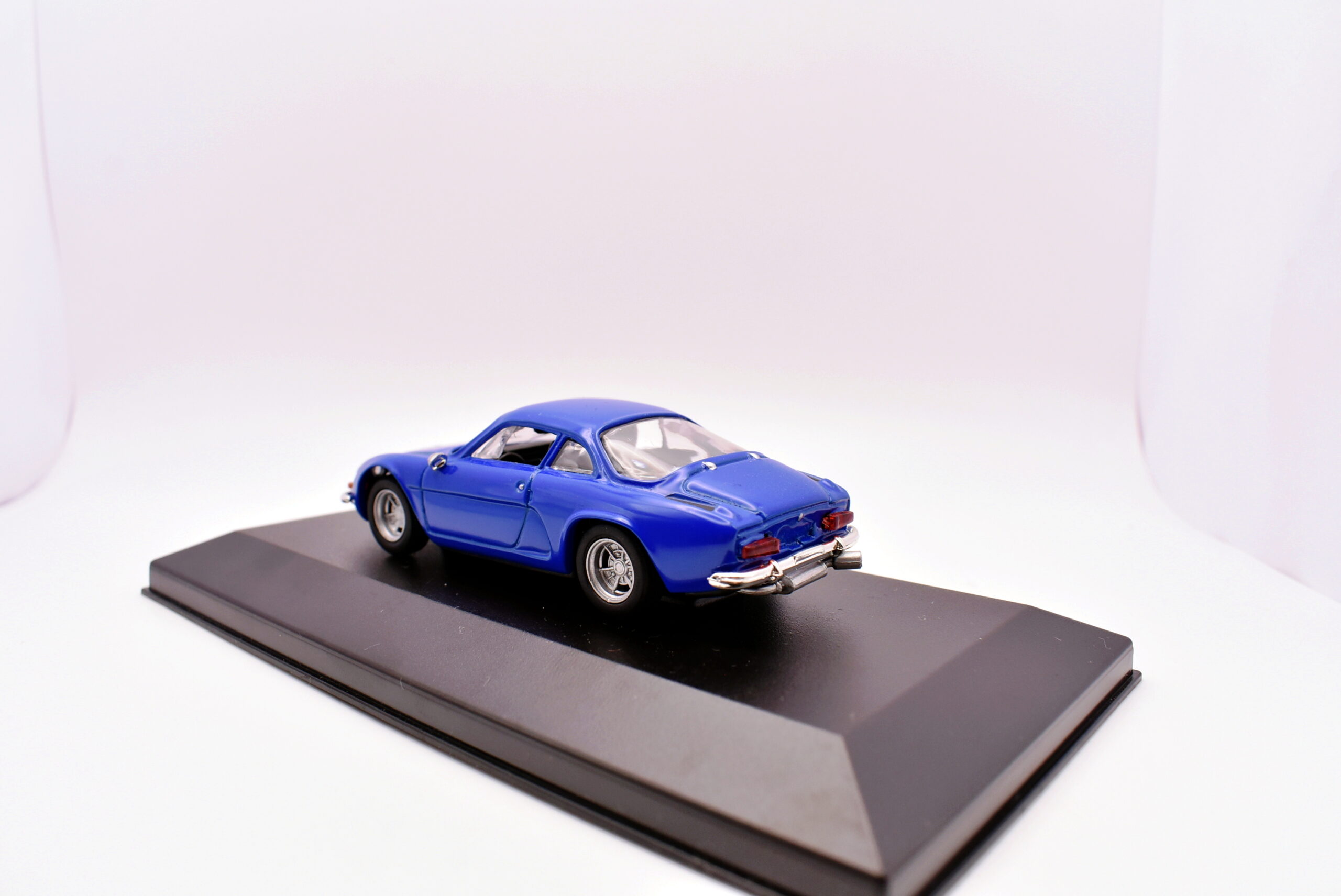 Modellino auto scala 1:43 renault ALPINE modellismo statico diecast collezione - Image 3