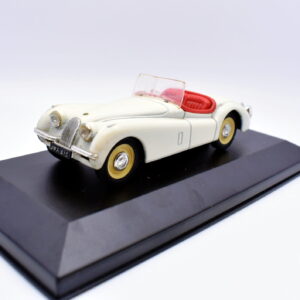 Modellino auto scala 1:43 jaguar xk120 brumm modellismo da collezione
