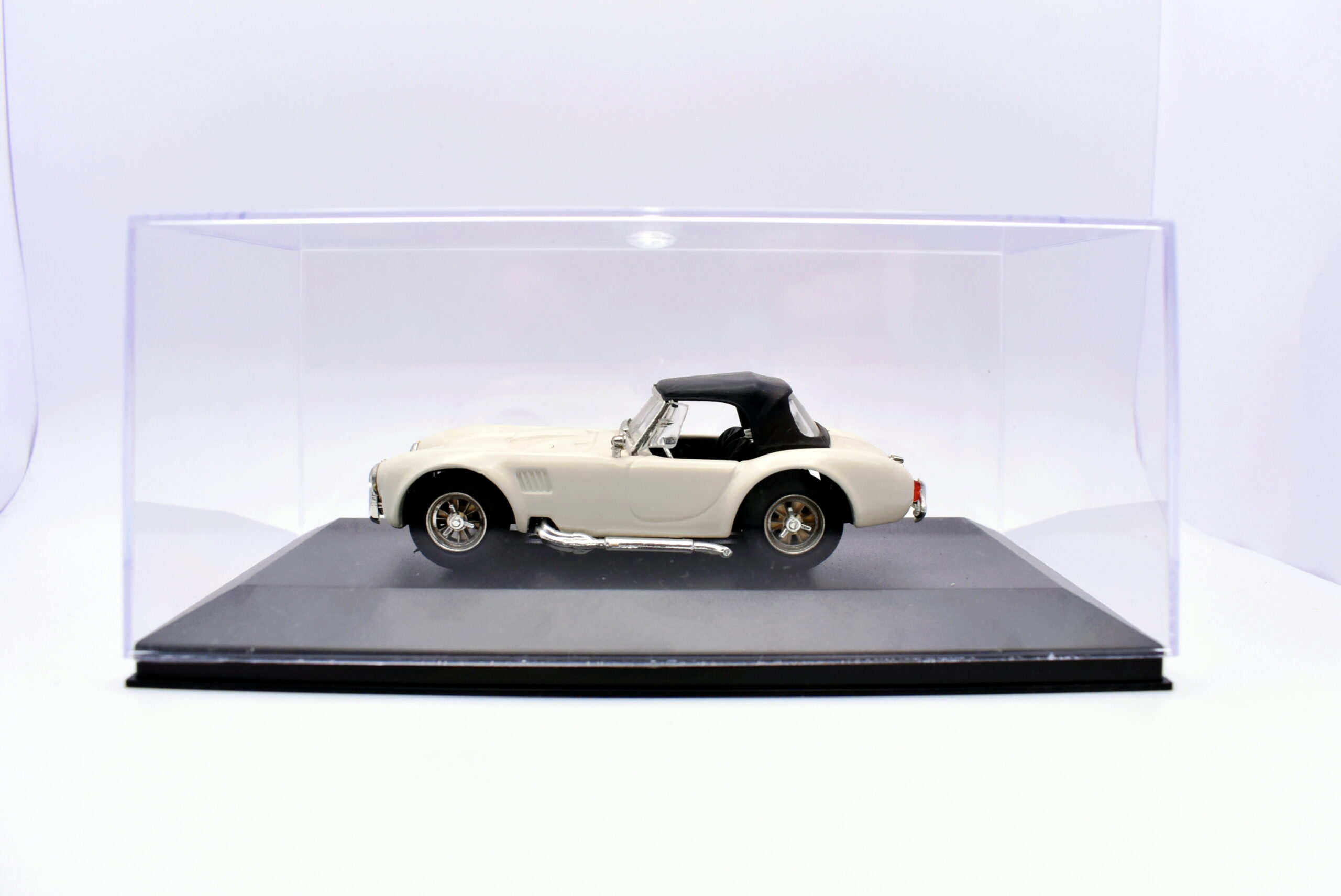 Modellino auto scala 1:43 shelby cobra 427 modellismo da collezione - Image 4