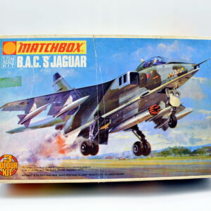 Modellino model kit montaggio aerei B.A.C. S JAGUAR matchbox scala 1:72 modellismo
