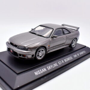 Modellino auto scala 1:43 Nissan skyline GT-R ebbro modellismo da collezione
