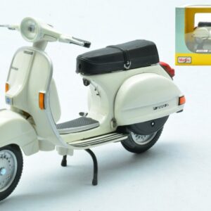 Modellino vespa scala 1:18 Maisto VESPA 200 E 1978 CREAM modellismo