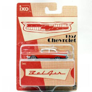 Modellino auto scala 1:64 Ixo Model CHEVROLET BEL AIR 1957 REDWHITE 1:64 modellismo collezione