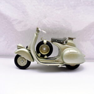 Modellini vespa Sport 6 Giorni scala 1:18 modellismo da collezione epoca usati