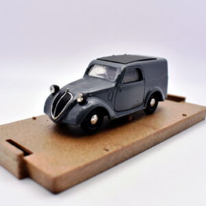 Modellino auto scala 1:43 fiat 500B diecast modellismo collezione brumm