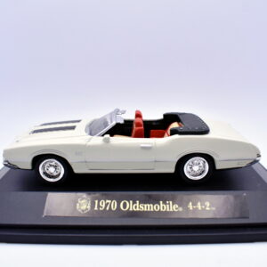 Modellini auto AMERICANE scala 1:43 oldsmobile 4-4-2 modellismo da collezione new ray