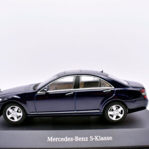 Modellino auto scala 1:43 mercedes benz S klasse autoart diecast modellismo collezione