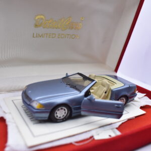 Modellino auto scala 1:43 mercedes 320 SL cabrio modellismo statico