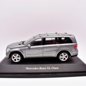 Modellino auto mercedes benz GL Class scala 1:43 diecast modellismo statico norev