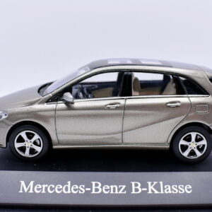Modellino auto mercedes benz B klasse scala 1:43 diecast modellismo statico norev