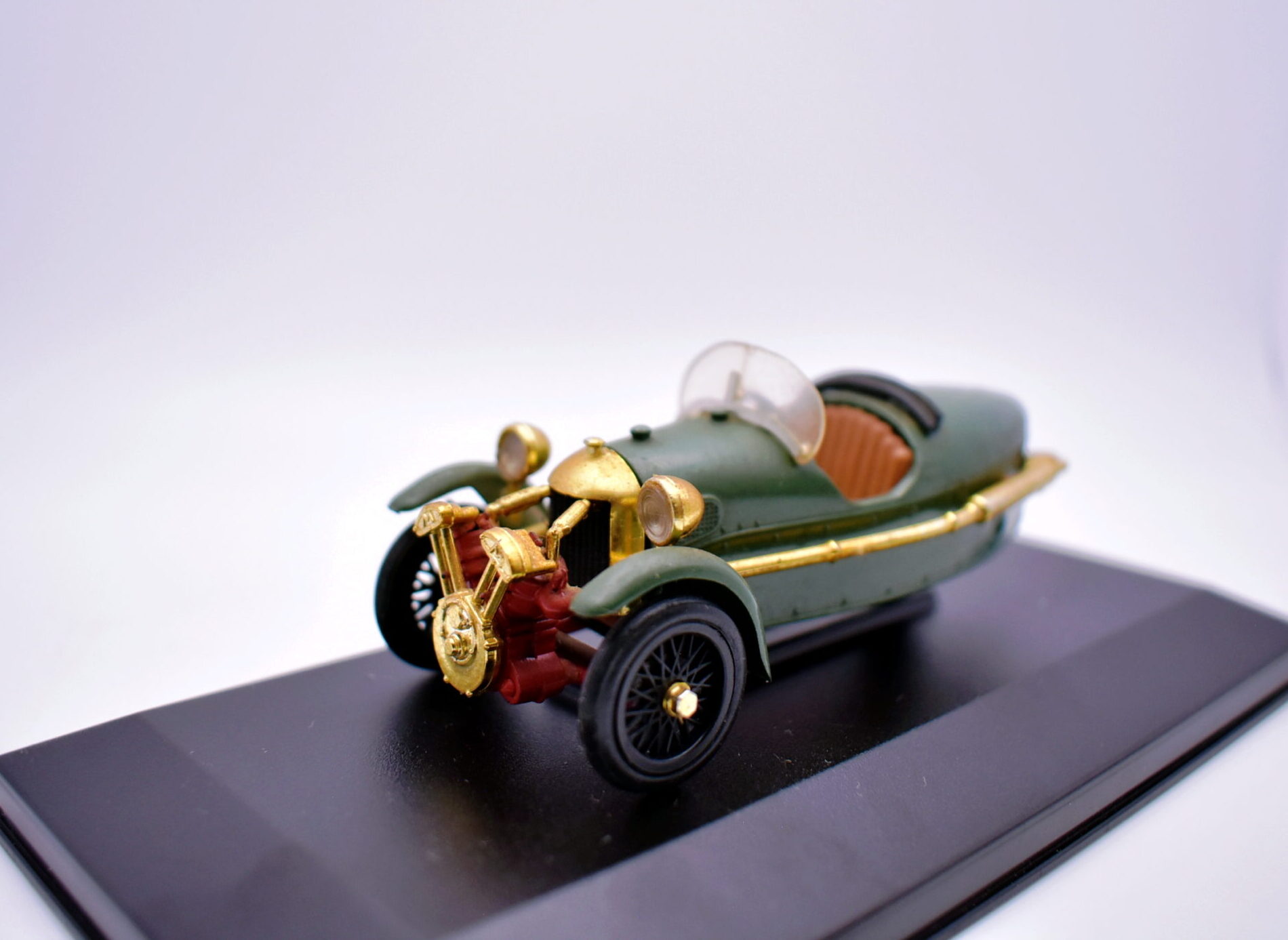 Modellino auto scala 1:43 morgan cyclear 3 wheeler brumm modellismo da collezione - Image 2