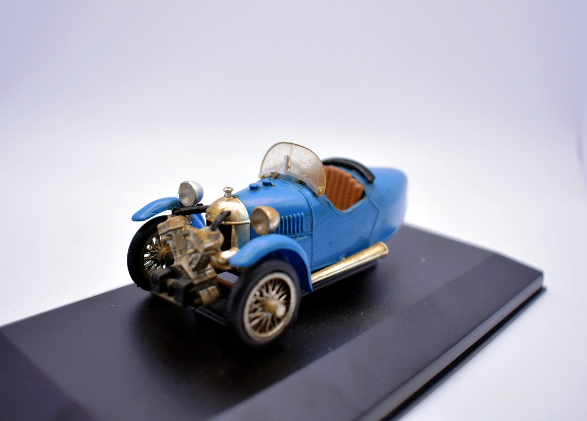 Modellino auto scala 1:43 morgan cyclear 3 wheeler brumm modellismo da collezione - Image 2