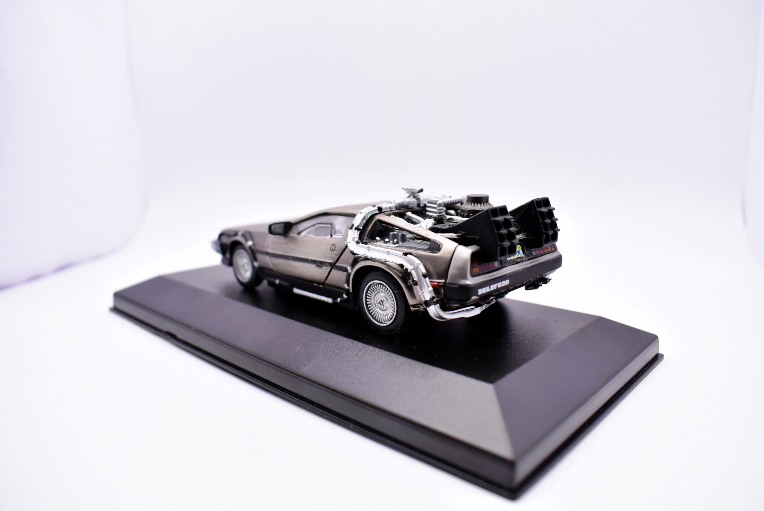 Modellino auto scala 1:43 Ritorno al futuro diecast modellismo statico - Image 3