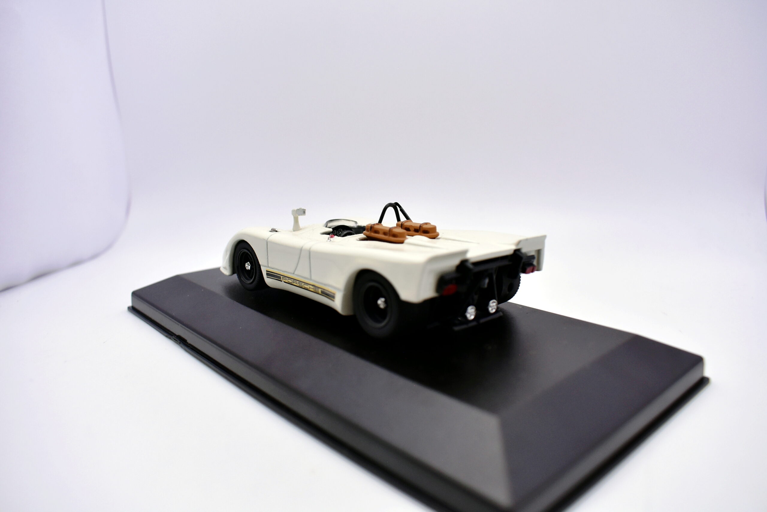 Modellino auto scala 1:43 porsche 908/02 best diecast modellismo statico - Image 3