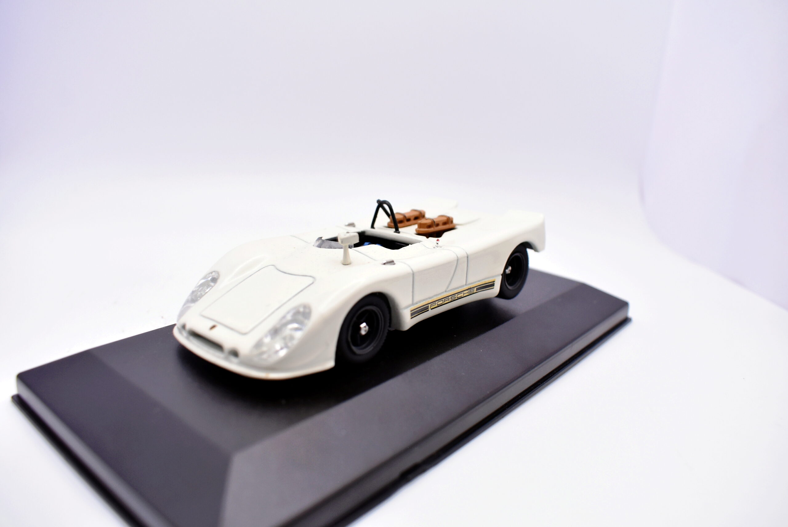 Modellino auto scala 1:43 porsche 908/02 best diecast modellismo statico - Image 4