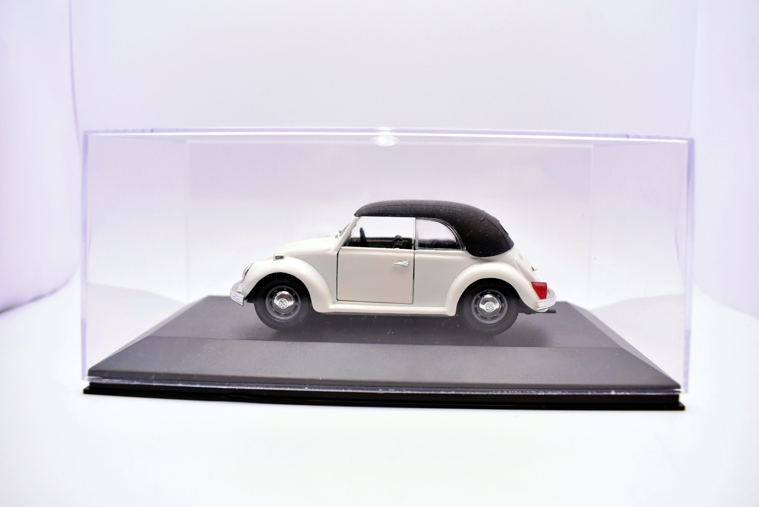 Modellino auto scala 1:43 volkswagen kafer rio diecast modellismo statico - Image 2