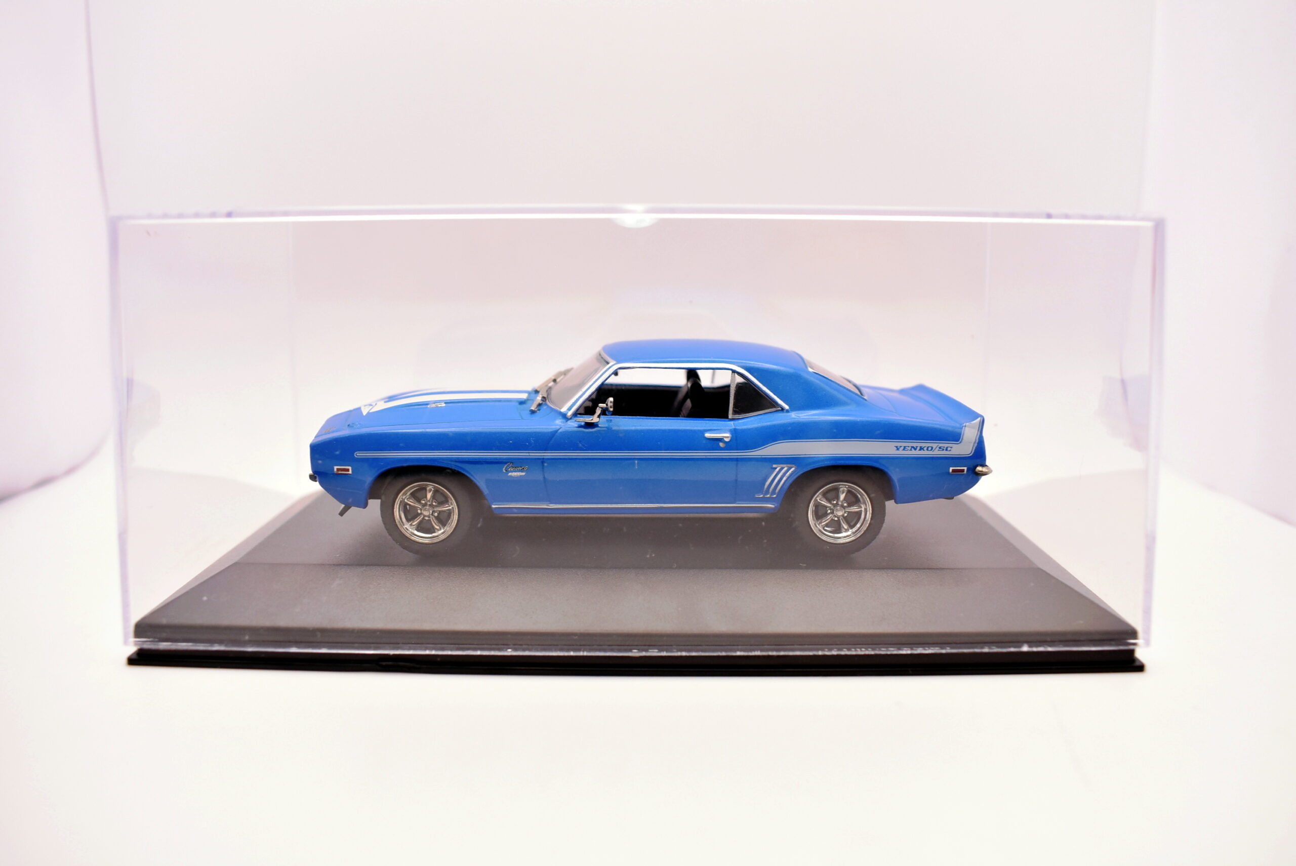 Modellino auto scala 1:43 chevrolet camaro fast and Furious diecast modellismo statico - Image 2