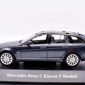 Modellino Auto Scala 1:43 mercedes benz C klass t-model chuco modellismo statico
