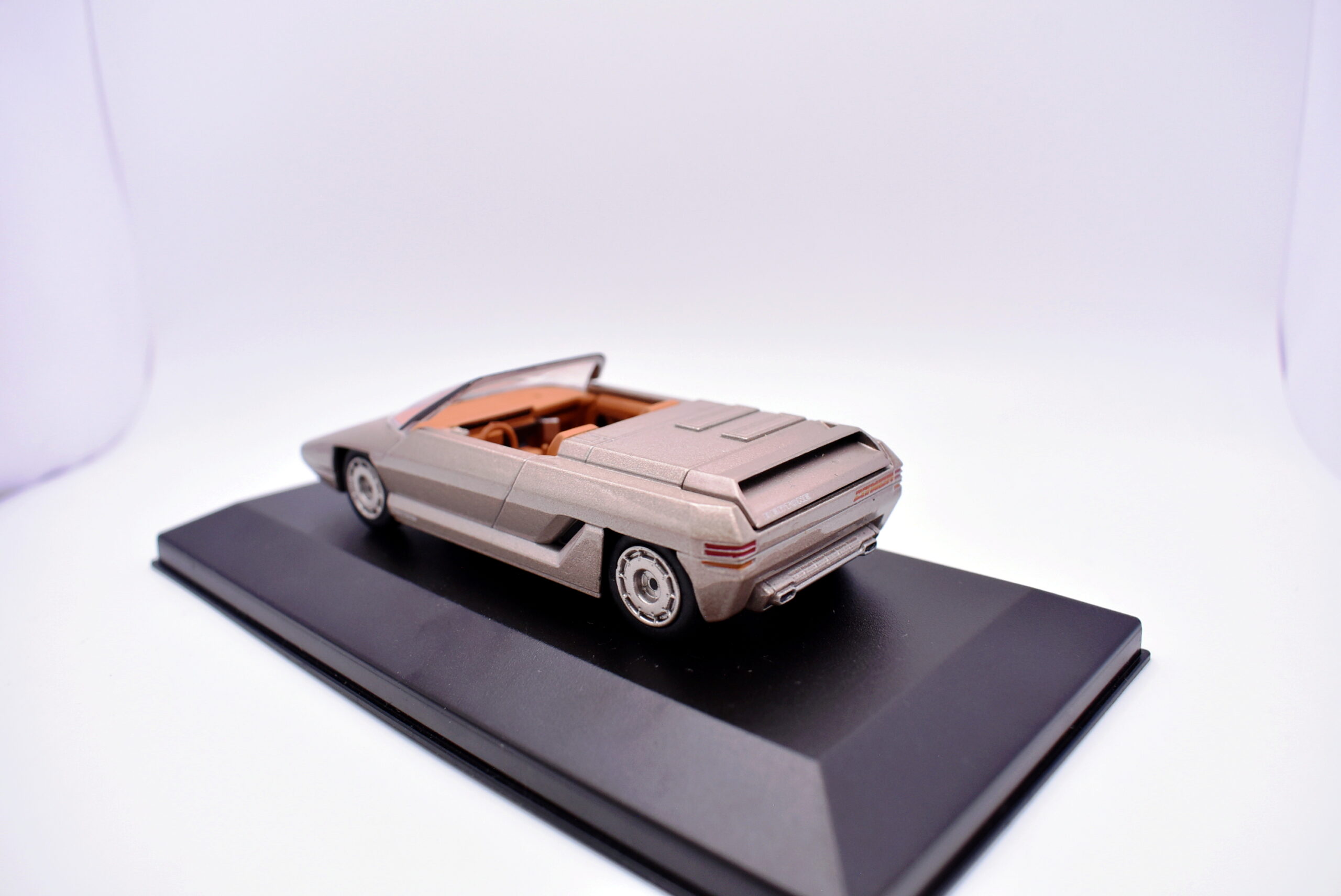 Modellino auto scala 1:43 lamborghini athon bertone ixo diecast modellismo statico - Image 3