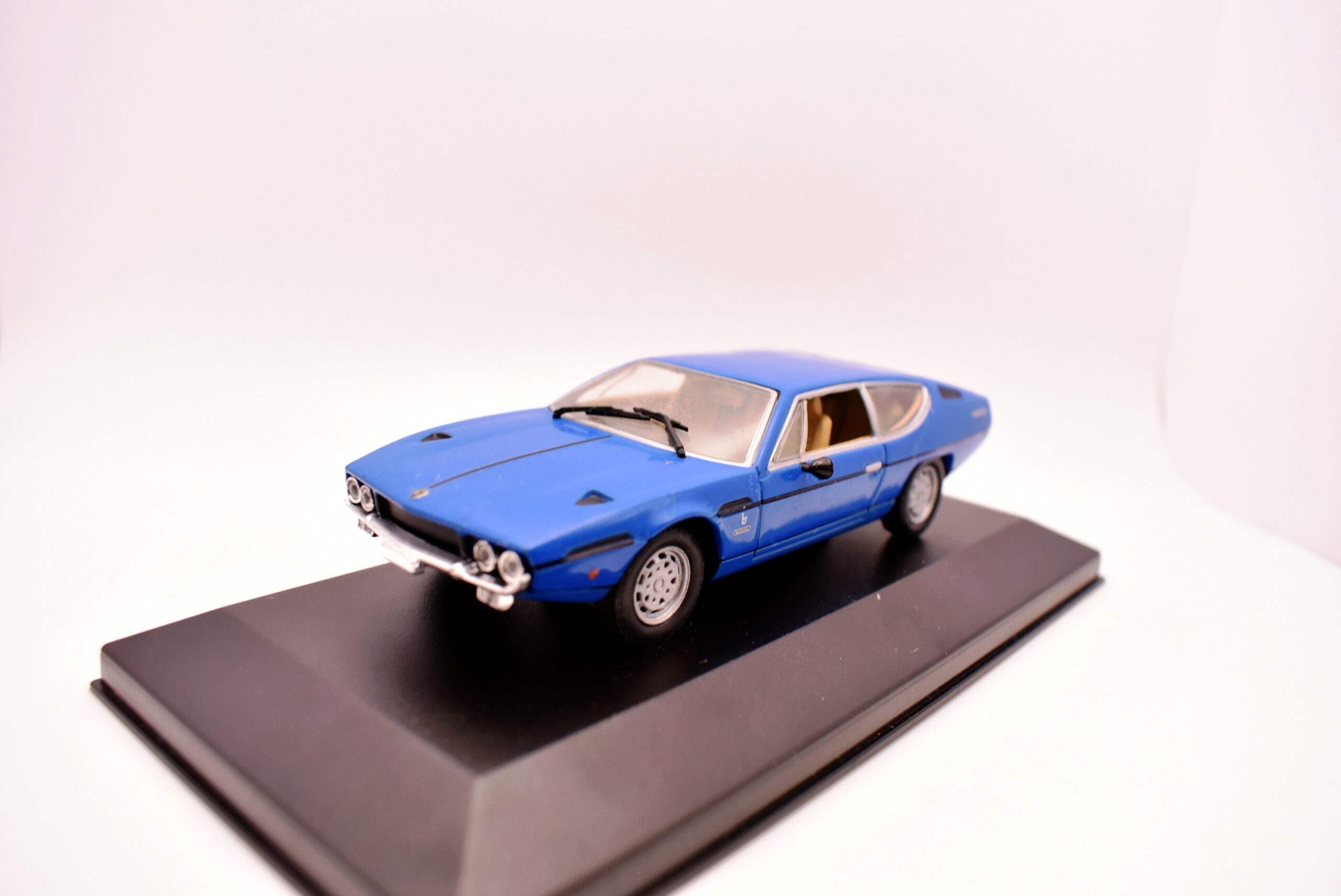 Modellino auto scala 1:43 lamborghini espada ixo diecast modellismo statico - Image 2