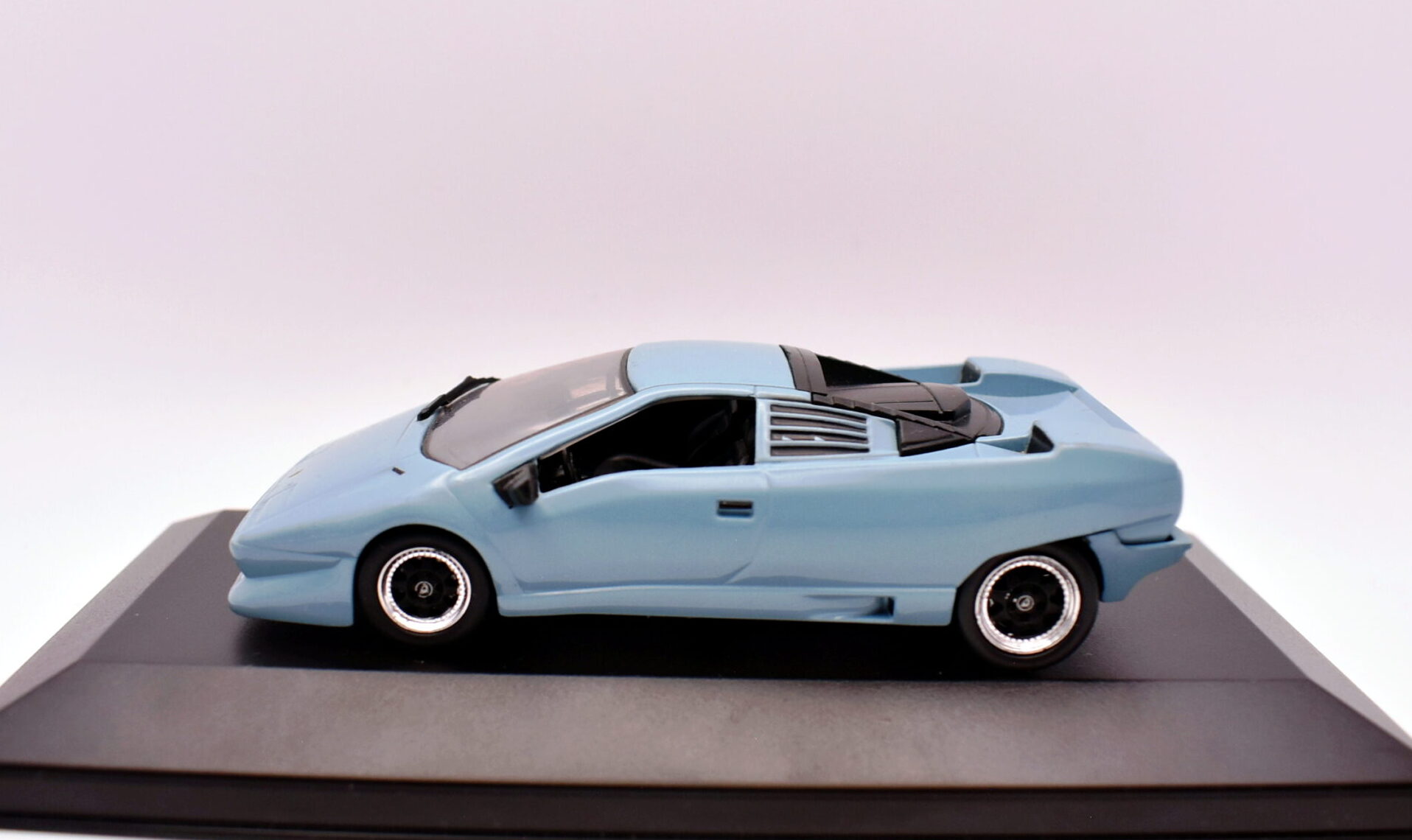 Modellino auto scala 1:43 lamborghini P 132 ixo diecast modellismo statico