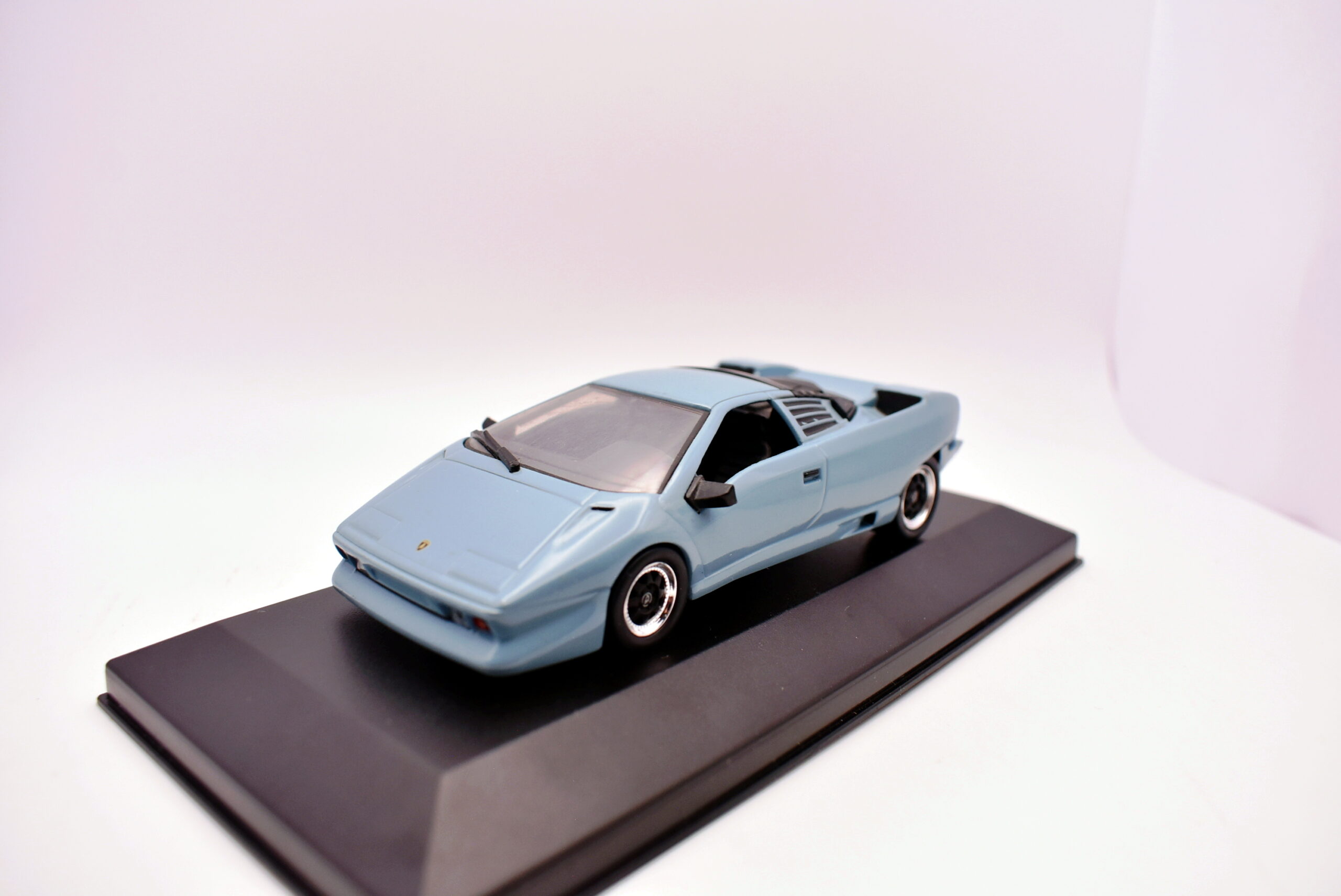 Modellino auto scala 1:43 lamborghini P 132 ixo diecast modellismo statico - Image 2