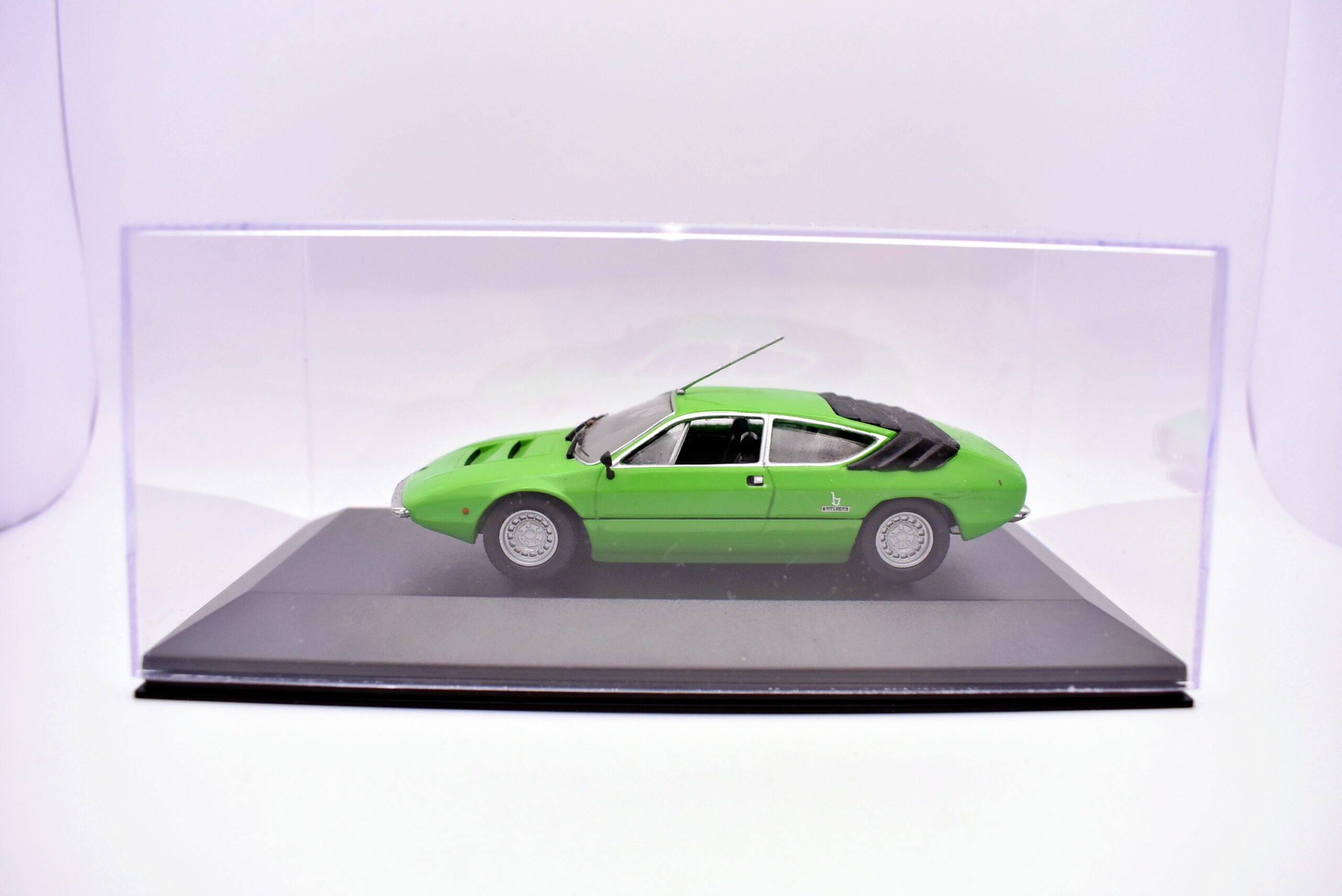 Modellino auto scala 1:43 lamborghini urraco ixo diecast modellismo statico - Image 4